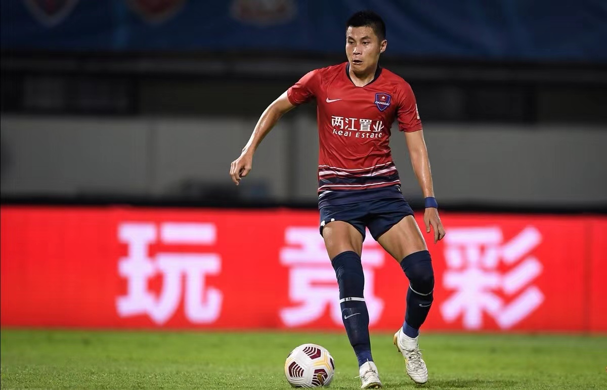 九游体育在线登录-包含重庆力帆客场战平河南建业，取得宝贵积分的词条