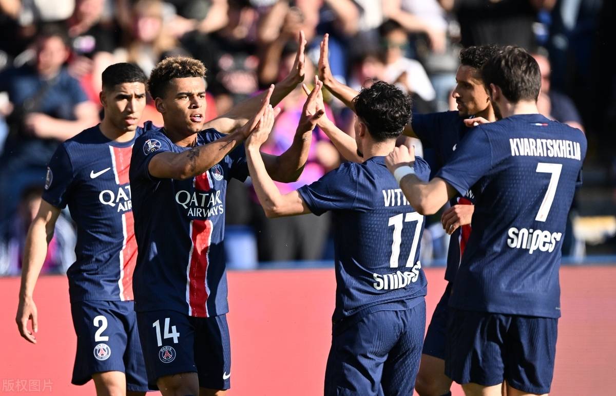 狂购!法甲俱乐部签下多名前锋,加强攻击力量 狂购!法甲俱乐部签下多名前锋,加强攻击力量