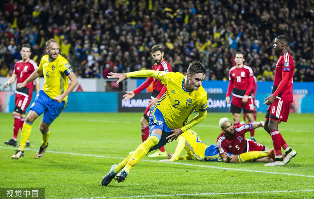 西班牙战平希腊，保持不败纪录