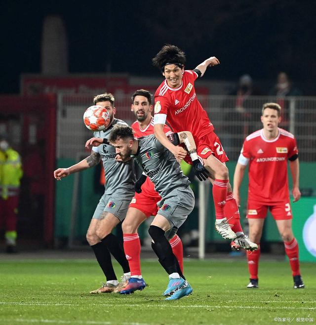 斯图加特备战迎战弗赖堡,实力均衡对决 斯图加特备战迎战弗赖堡,实力均衡对决