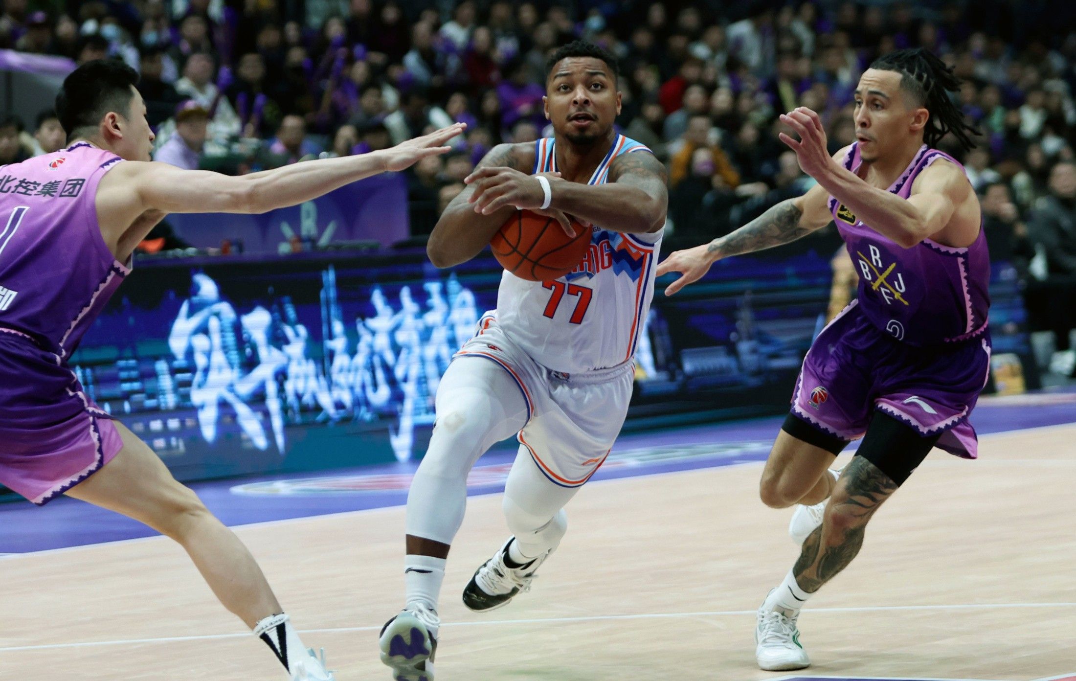 精彩犹如大片，球队连续爆冷逆袭