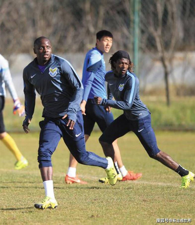 大连金狮队连续得分，逐步拉开分差的简单介绍