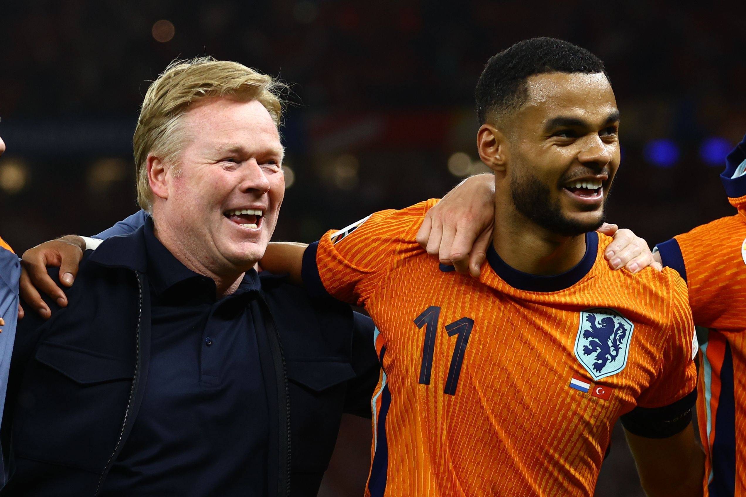 荷兰中场球员因伤退出欧洲杯比赛