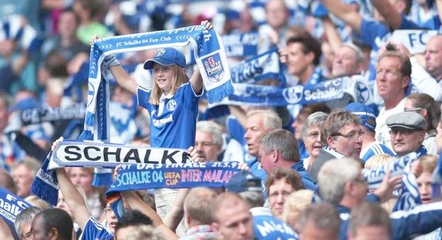 九游体育官方登录入口-沙尔克连续遭遇失利，德甲保级压力重重的简单介绍