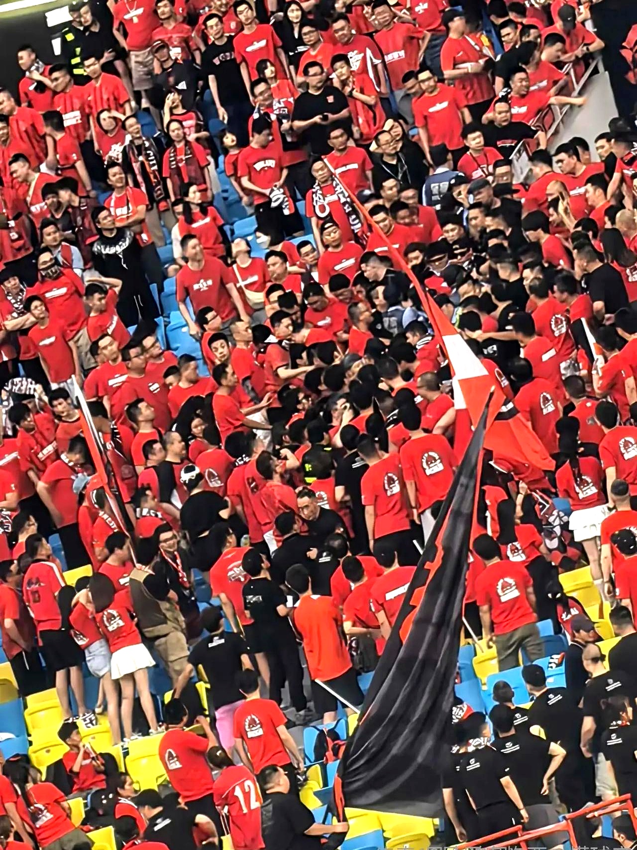 关于空前压力！球队面临重重困难，势如破竹的信息