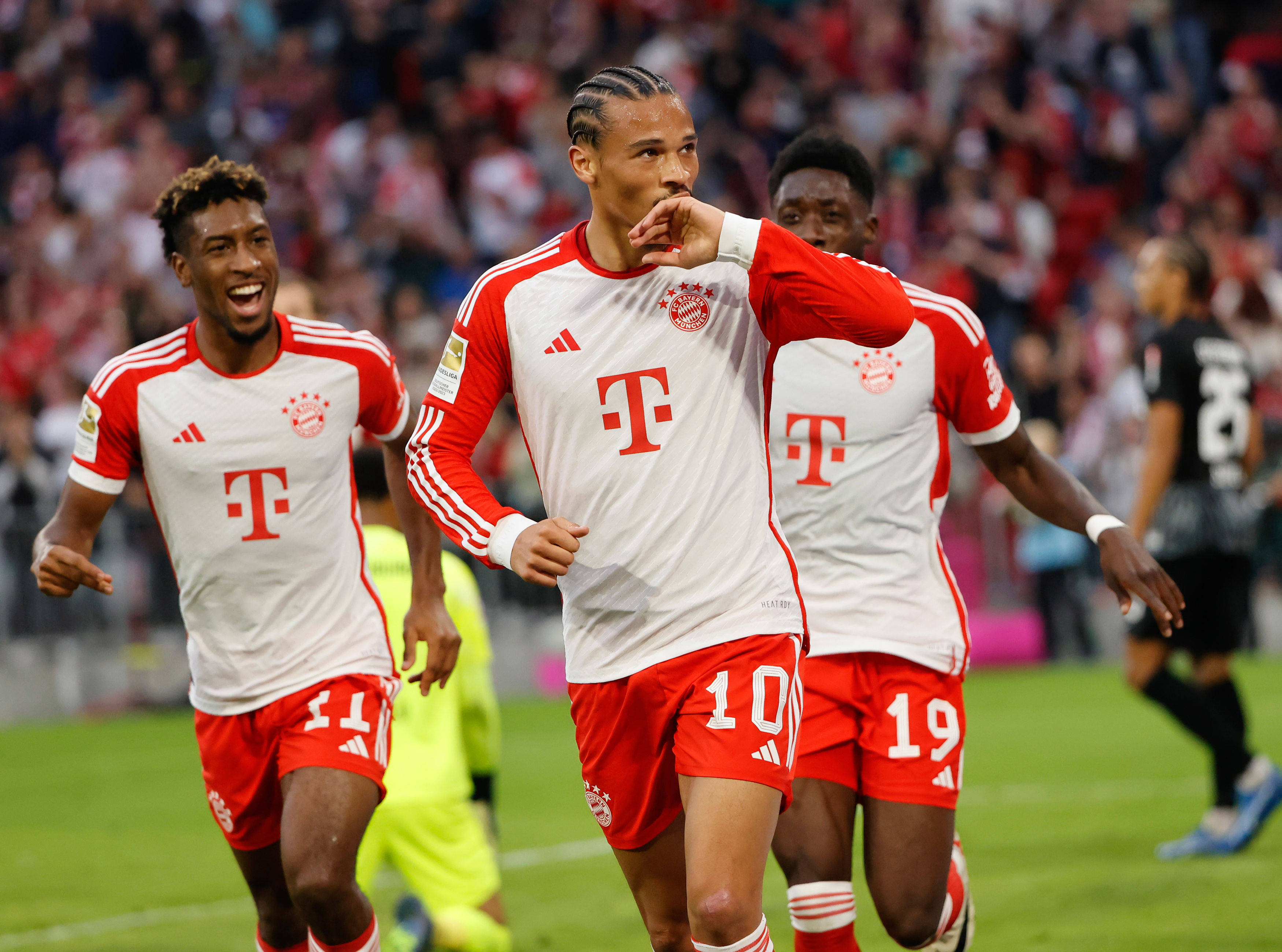 九游体育官网入口-拜仁慕尼黑亮眼表现，欧冠夺冠前景明朗的简单介绍